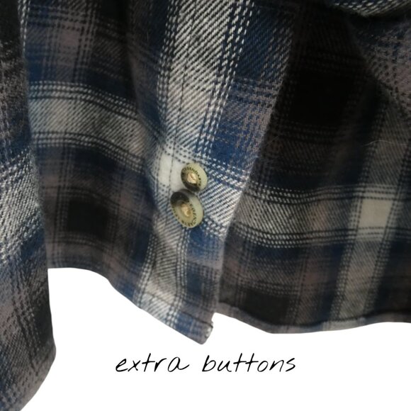 Legendary Whitetails Buck Camp Flannel Shirt XLT Blue Plaid Rugged Workwear - Picture 8 of 10